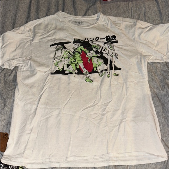 Hunter White T-Shirt - Picture 2 of 5